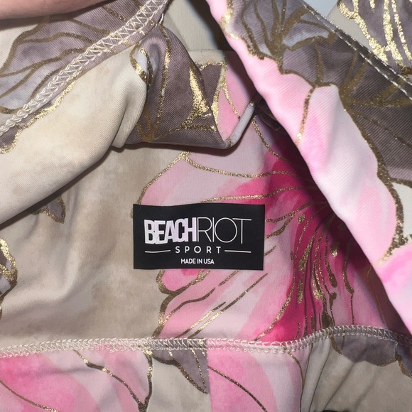 Beach Riot Twist Sports Bra -Golden Hibiscus - Picture 2 of 5